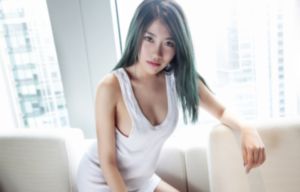 左右电影国语版在线观看免费