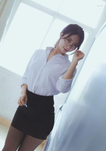 荒草萋萋