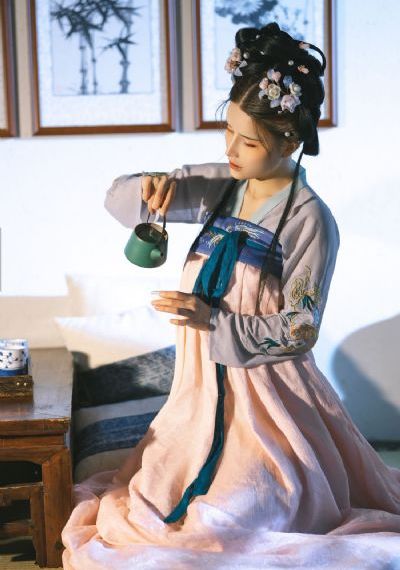 丰满的大胸女朋友5